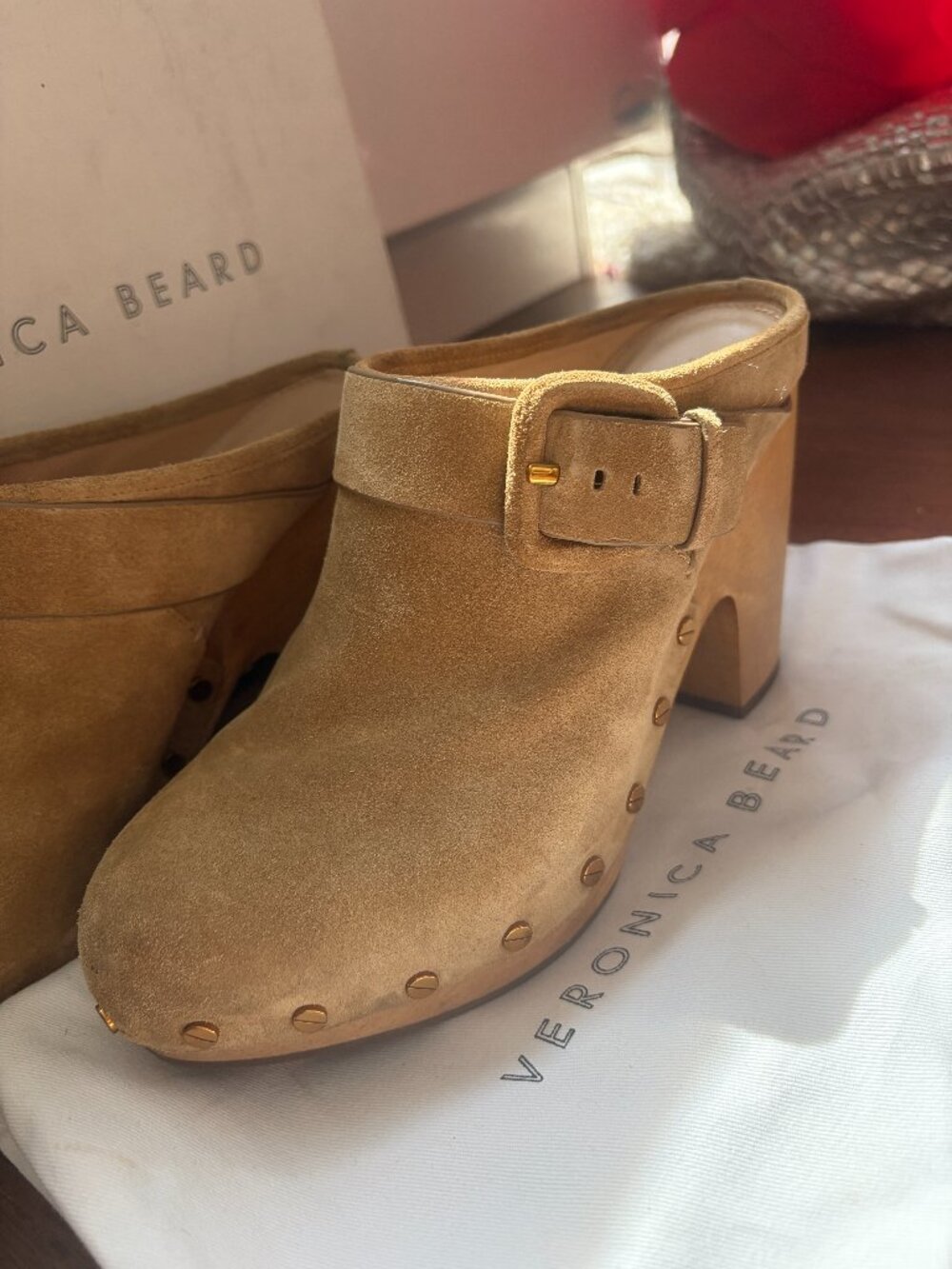 VERONICA BEARD DACEY SUEDE CLOGS SIZE 7.5 : EXCELLENT CONDITION
